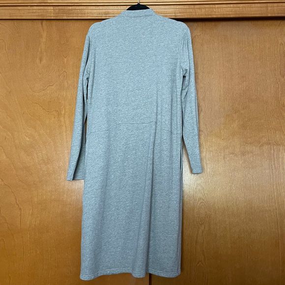 Cryus Grey Grommet Snap Longline Cardigan Size Medium - Picture 11 of 12